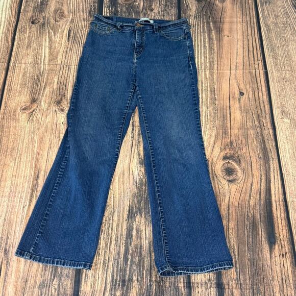 Levi's Women's 512 Bootcut Jeans Size 12 Blue Medium Wash Classic Fit - Picture 1 of 4